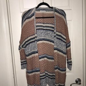AE cardigan size L/Xl with pockets